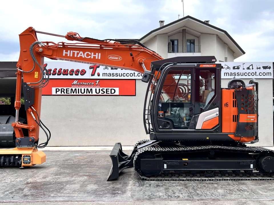 Hitachi ZX135US-7 Foto 2