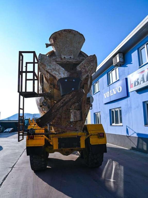 Volvo A25C 6x6 Foto 5