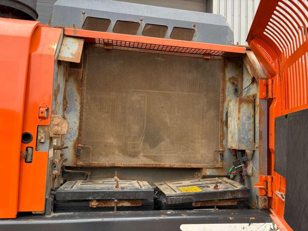 Hitachi ZX350LC-6 Foto 28