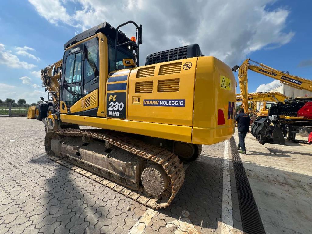 Komatsu PC230NHD-11E0 Foto 8