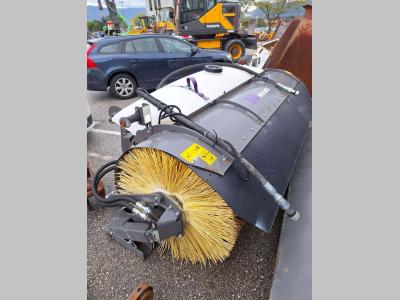 Holms SP 250 vendida por Balavto