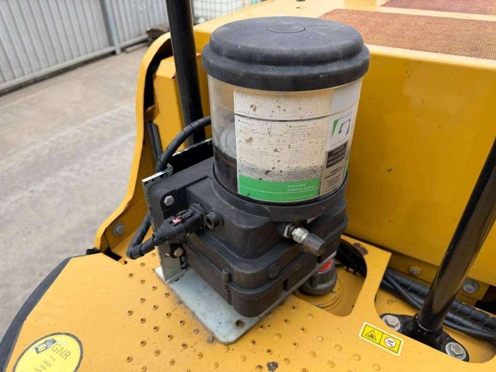 Caterpillar 330 07B Foto 14