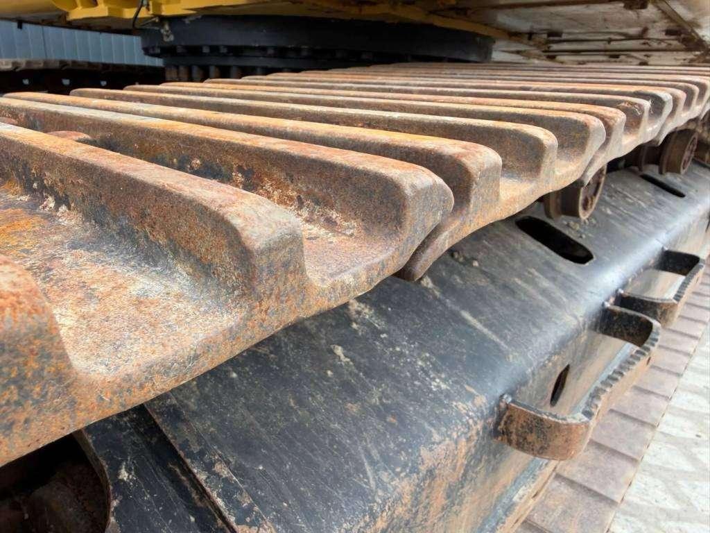 Caterpillar 330 07B Foto 26