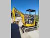 Komatsu PC16R-3HS Foto 2 thumbnail