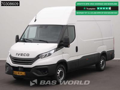 Iveco Daily 35S18 3.0L Automaat L2H3 Extra High 3,5t Trekhaak 180PK LED ACC Navi Airco Camera Parkeersens vendida por BAS World B.V.