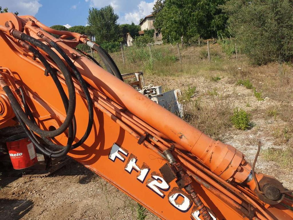 Fiat Hitachi FH200-2 Foto 7