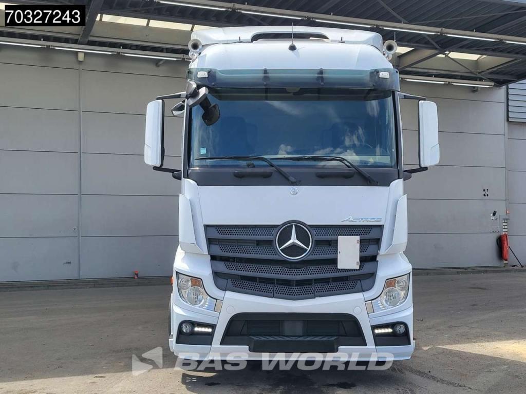 Mercedes-Benz Actros 1842 4X2 StreamSpace Retarder 70% Tyres Foto 3