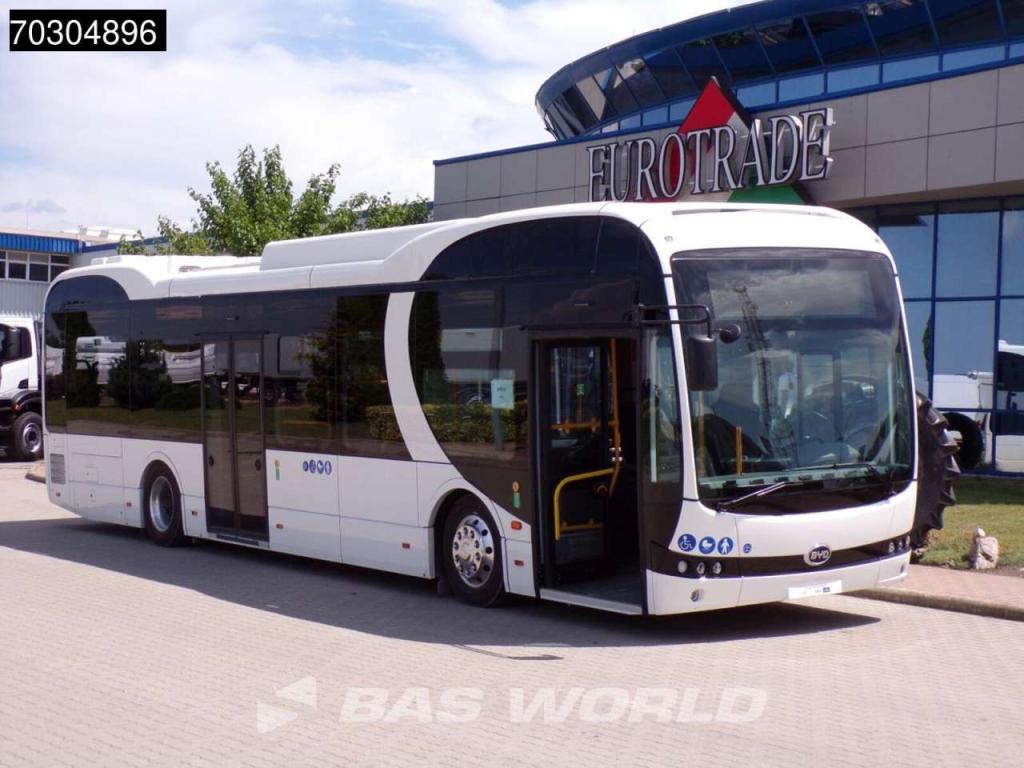 BYD K9UB-DW Citybus 4X2 100% Electric 300Kw 76 persons city bus Foto 8