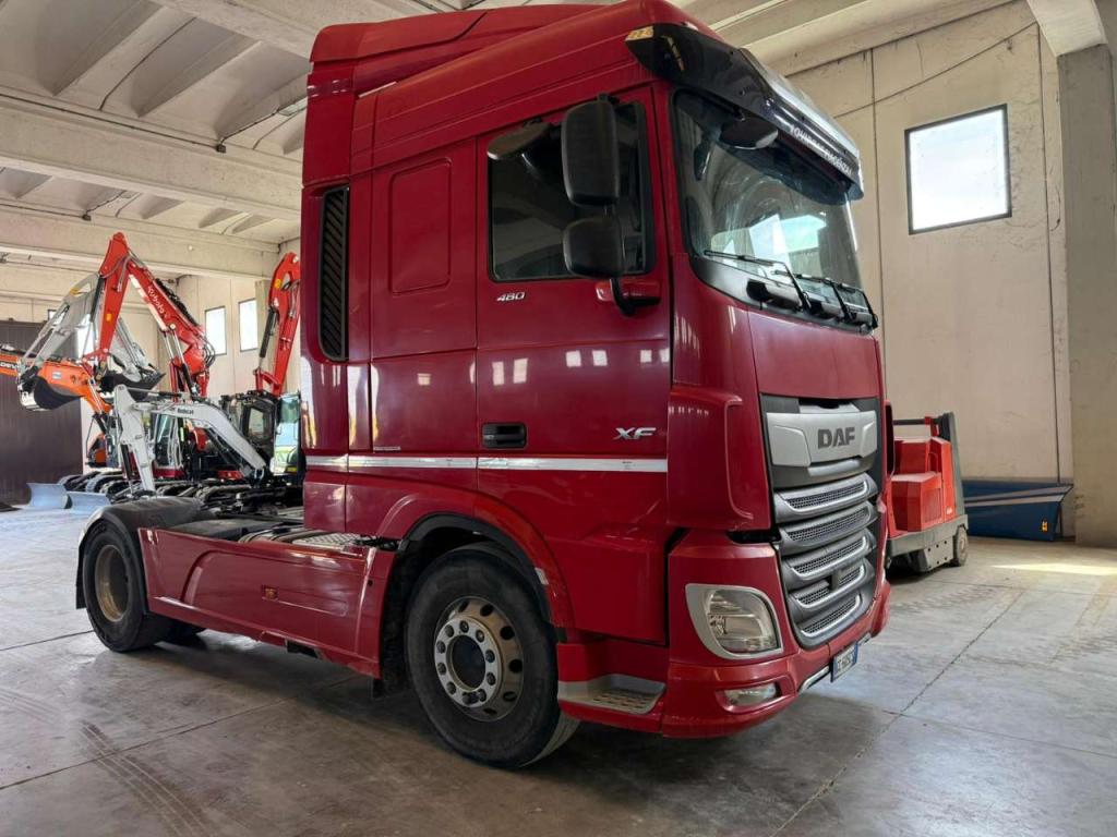 Daf 480 Foto 2