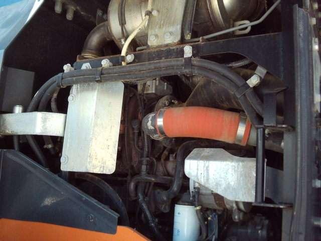 Hitachi ZW220-6 Foto 12