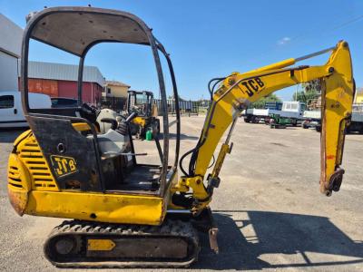 JCB 8015 Foto 1