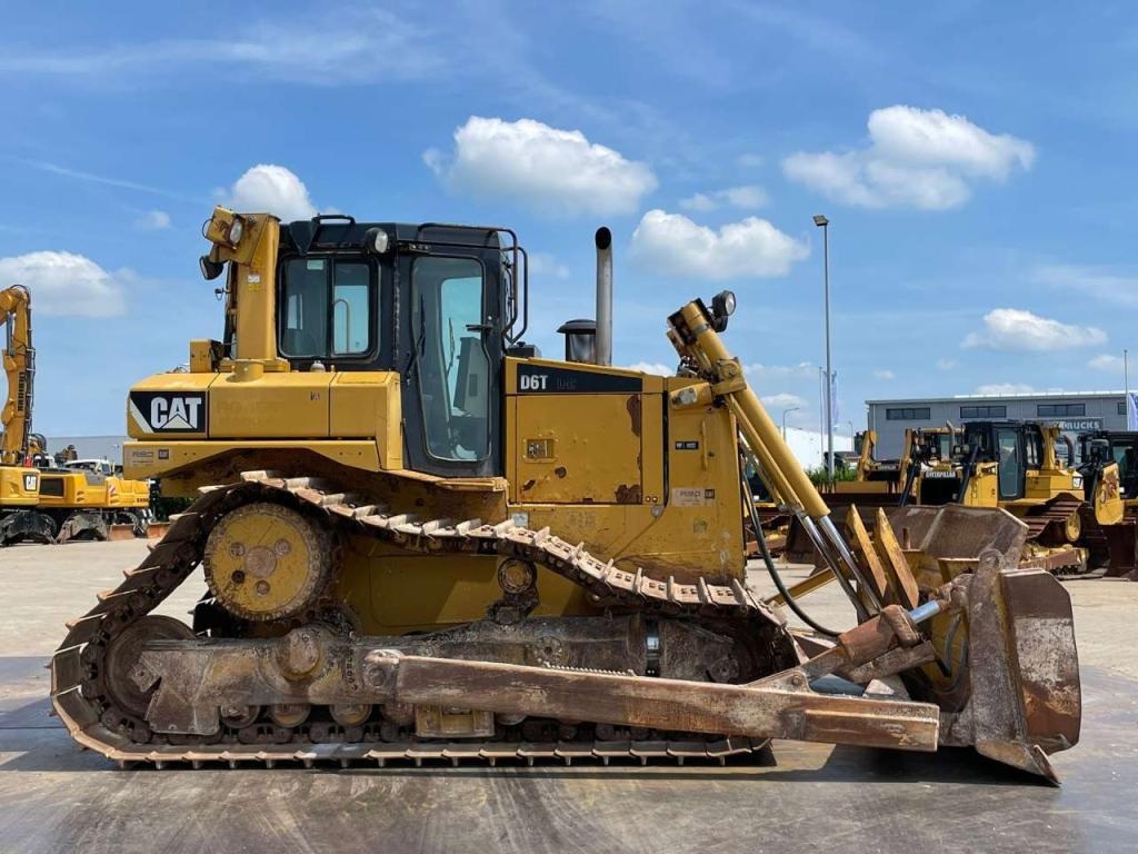Caterpillar D6T LGP Foto 6