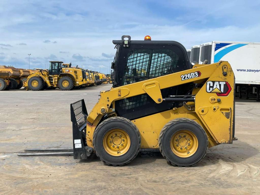 Caterpillar 226D3 Foto 2