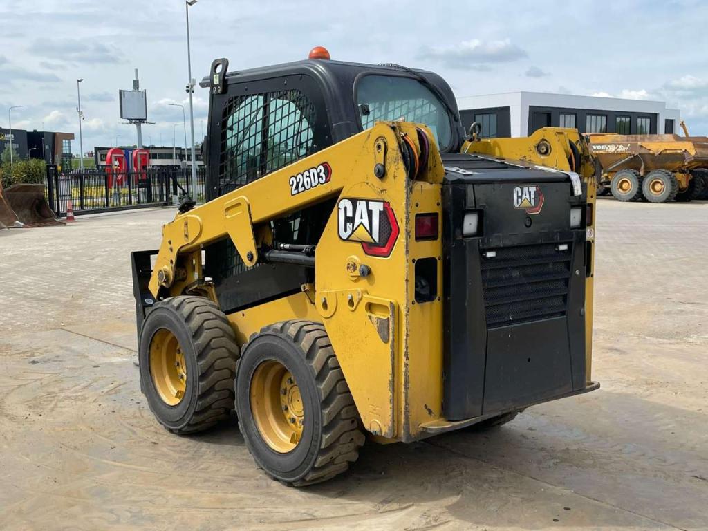 Caterpillar 226D3 Foto 4