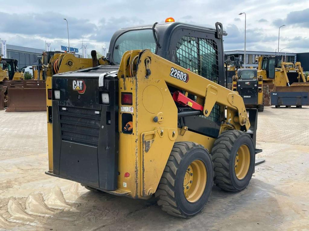 Caterpillar 226D3 Foto 6