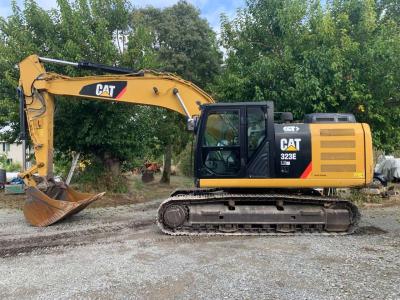 Caterpillar 323 E-LN vendida por Tamburnotti Sas