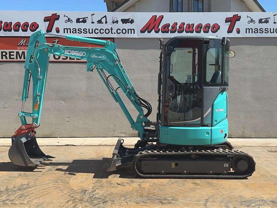 Kobelco SK28SR-6E Foto 2