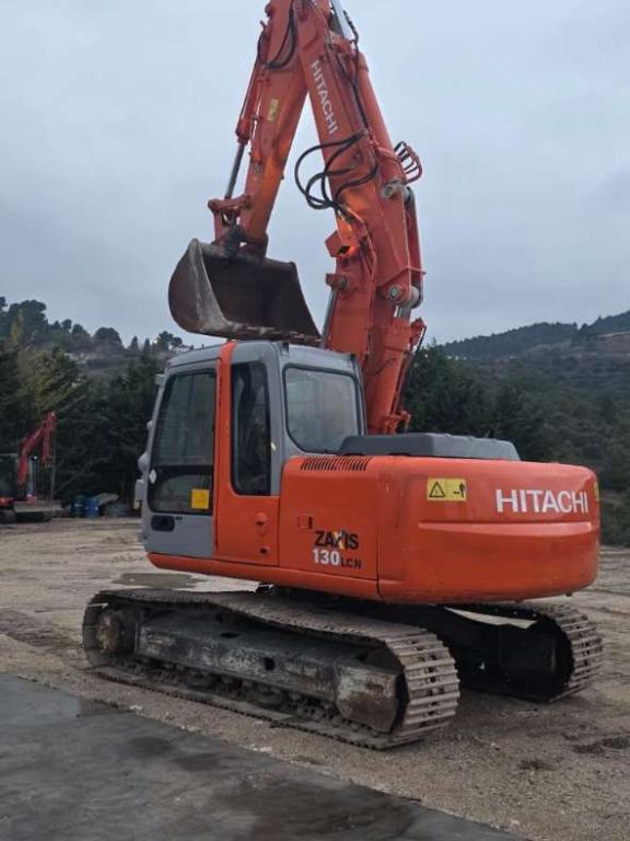 Hitachi ZAXIS 130 Foto 3