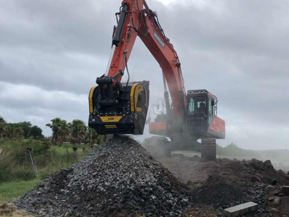 MB CRUSHER BF120.4 Foto 5