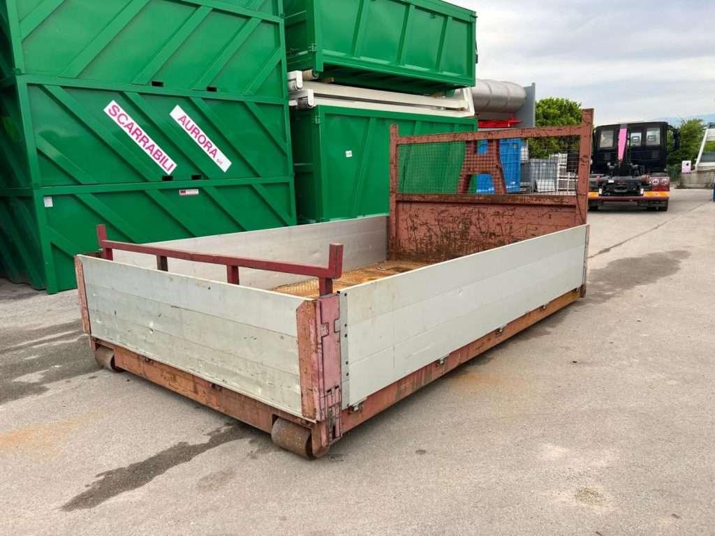 CONTAINER SCARRABILE A PIANALE CON SPONDE Foto 4
