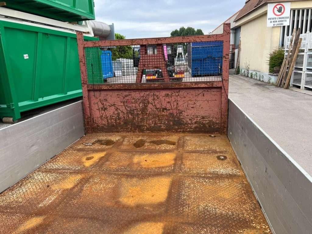 CONTAINER SCARRABILE A PIANALE CON SPONDE Foto 6