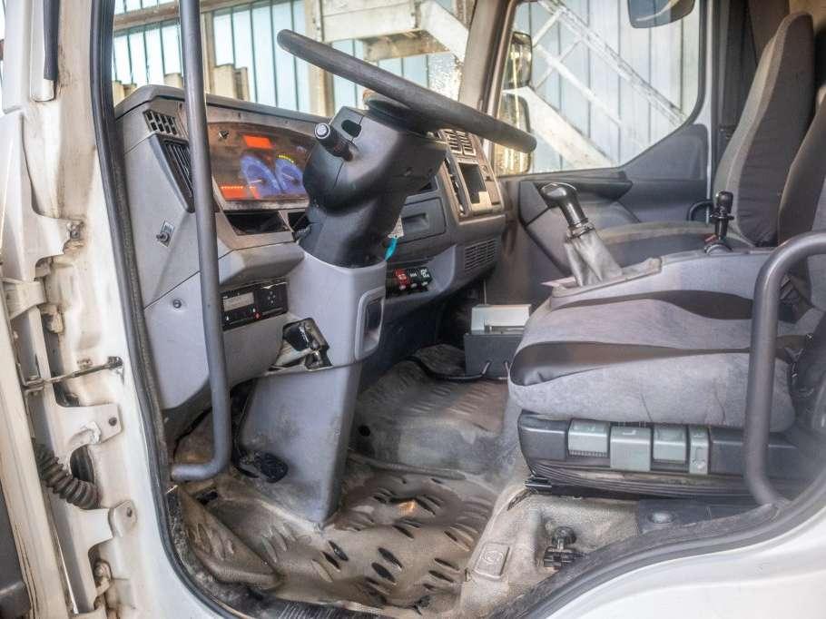 Renault 180 DCI+5500L/3COMP LAMES Foto 9