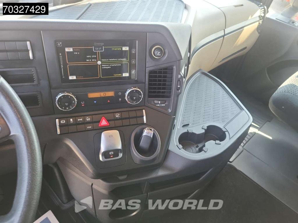 Mercedes Actros 1851 4X2 BigSpace 2x Tanks Standklima Foto 19