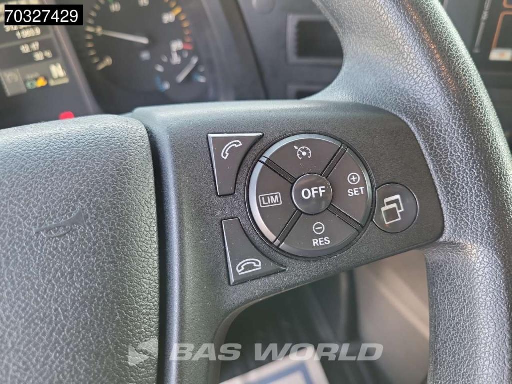 Mercedes Actros 1851 4X2 BigSpace 2x Tanks Standklima Foto 26