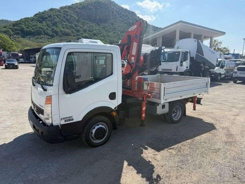 Nissan cabstar 35.13 Foto 1