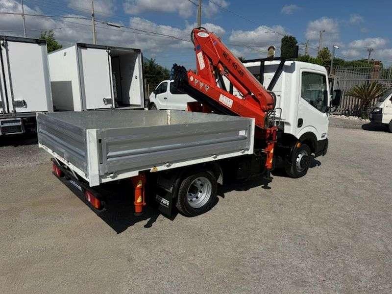 Nissan cabstar 35.13 Foto 3