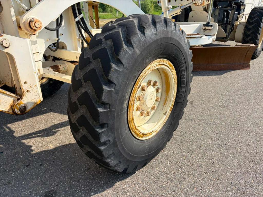 Caterpillar 120M2 Foto 10