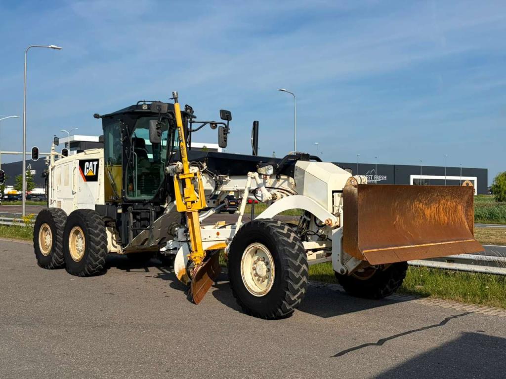 Caterpillar 120M2 Foto 7