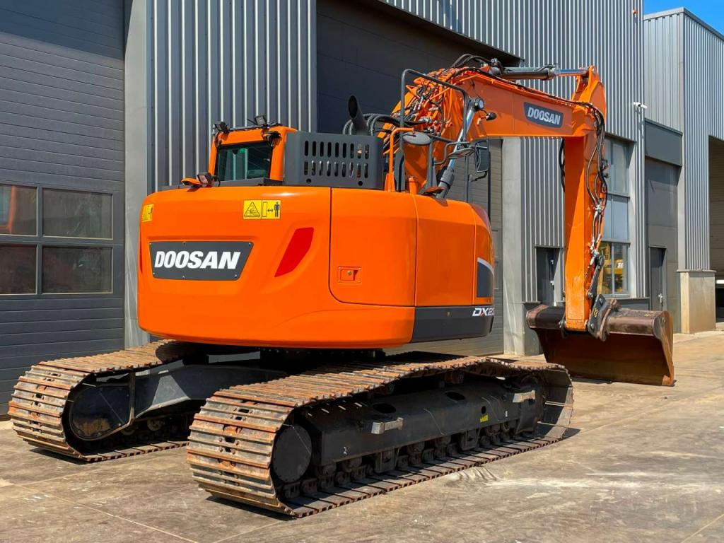 Doosan DX235LCR-5 Foto 5