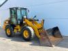 Caterpillar 908M - Bucket + Forks / Automatic Greasing Foto 7 thumbnail
