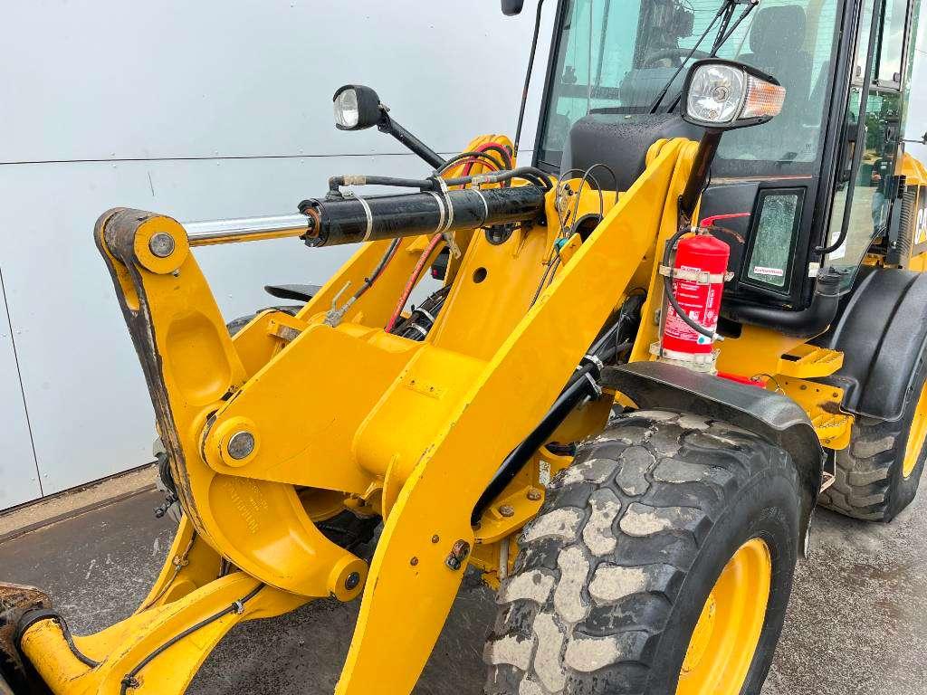 Caterpillar 908M - Bucket + Forks / Automatic Greasing Foto 17