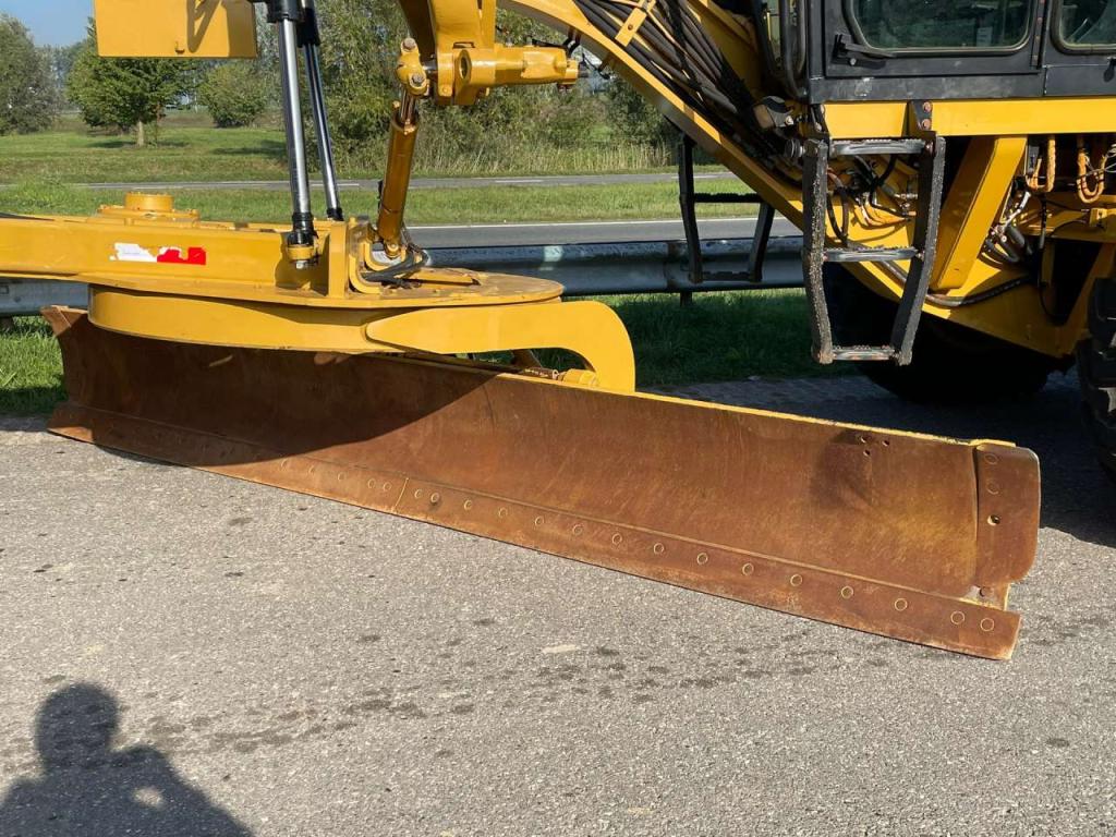 Caterpillar 140k Foto 27