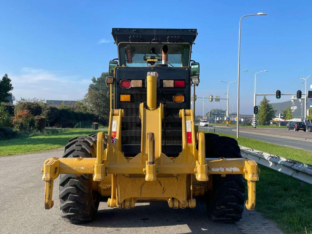 Caterpillar 140k Foto 4