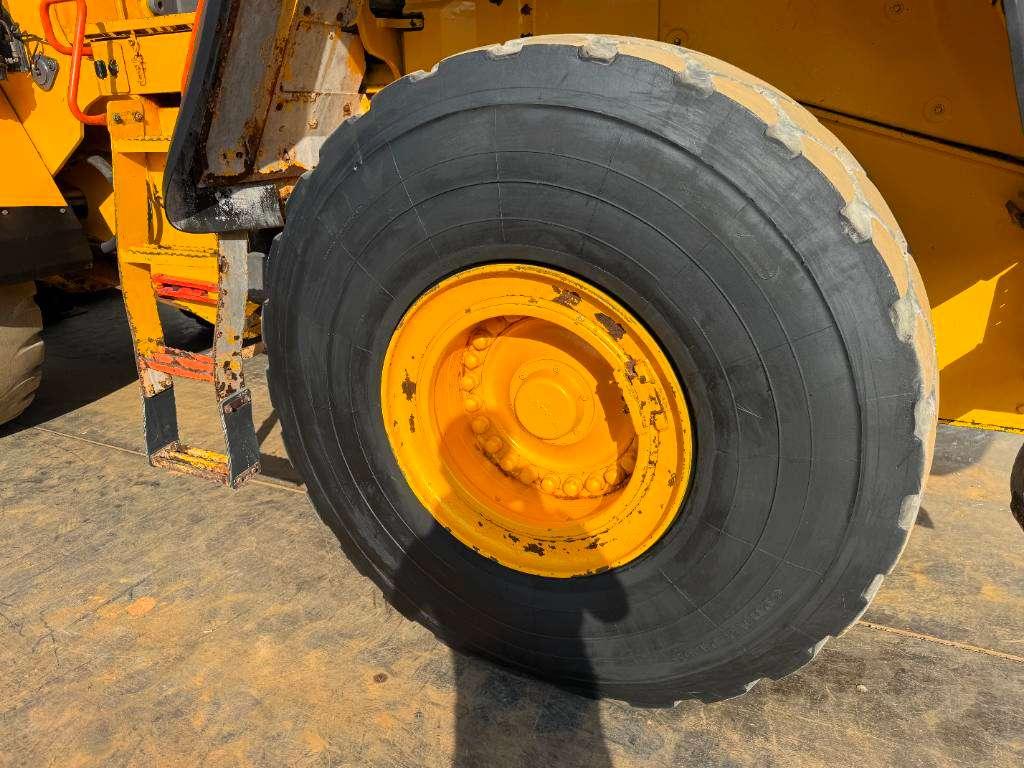 Volvo L150H - CDC Steering / Automatic Greasing Foto 27