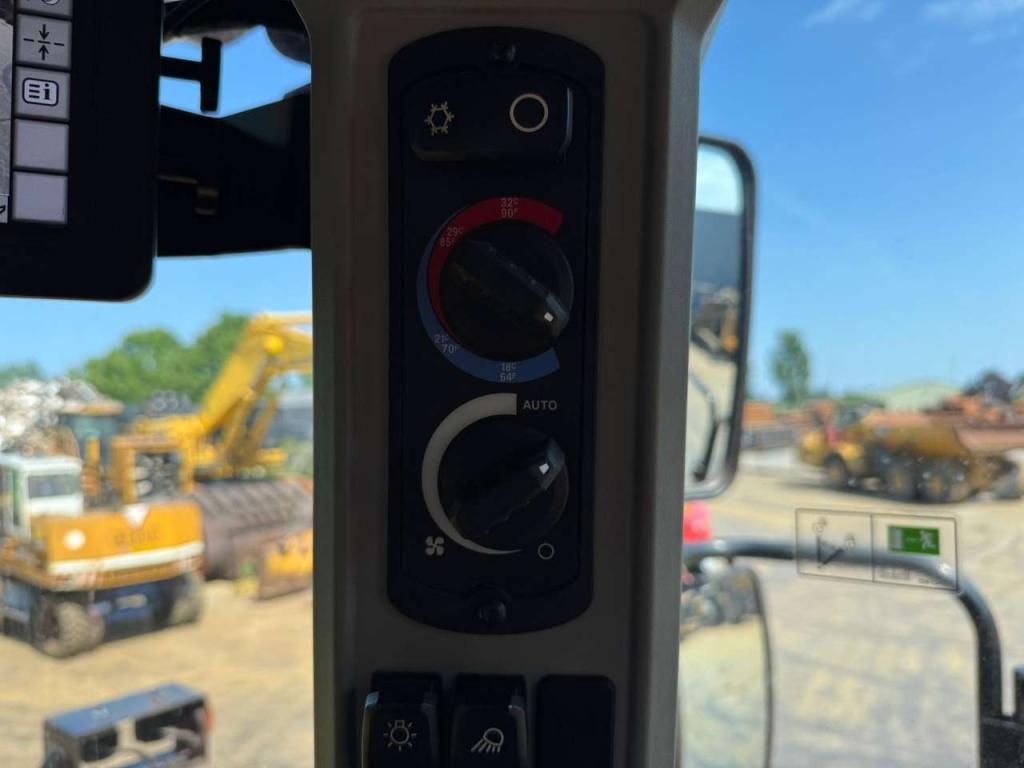 Caterpillar 988 XE High Lift Foto 14