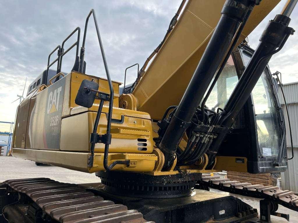 Caterpillar 352FL ME Foto 10
