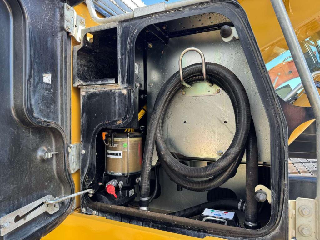 Liebherr R 926 NLC Foto 21