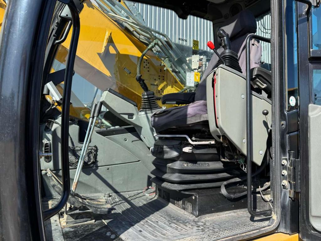 Liebherr R 926 NLC Foto 28