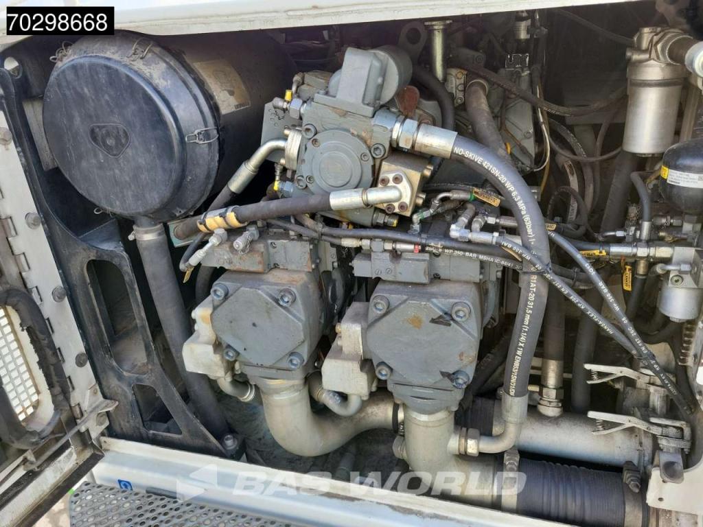 Liebherr R954 C EW Foto 18