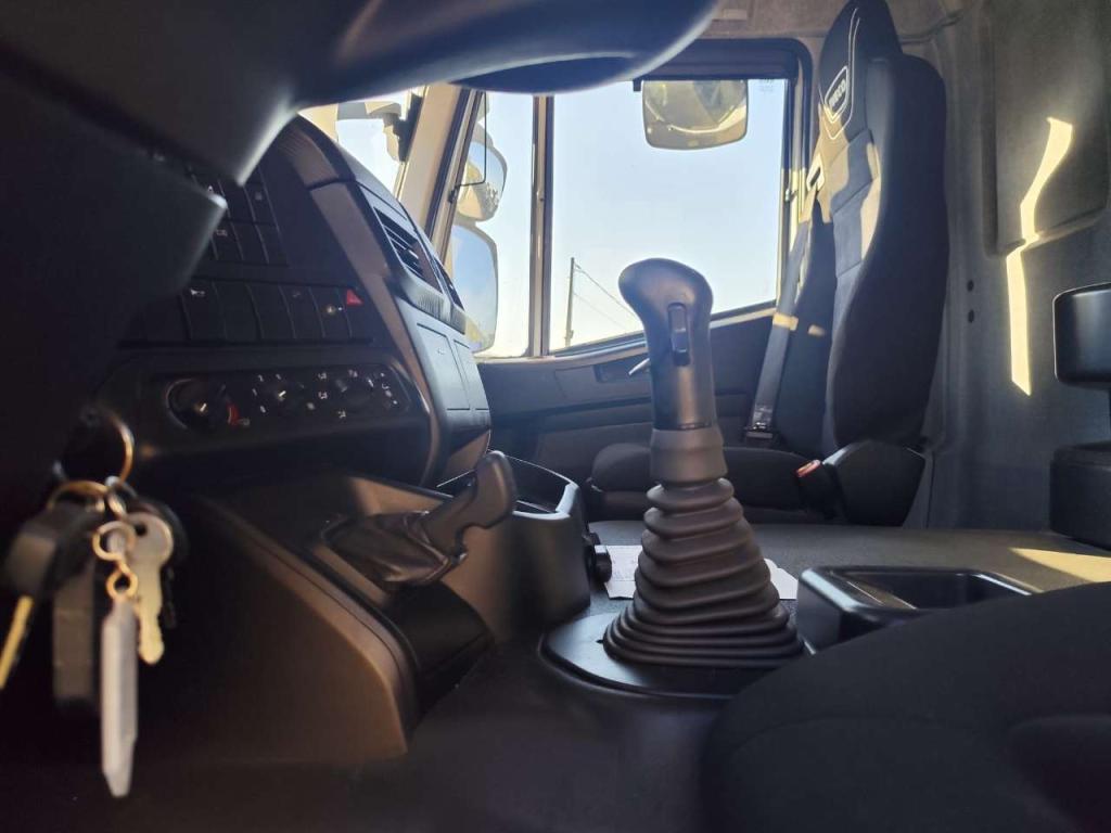 Iveco STRALIS AD 260S31 Y/P Foto 29
