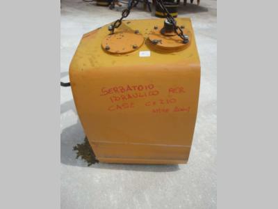 Depósito para aceite para Case CX210 vendida por OLM 90 Srl