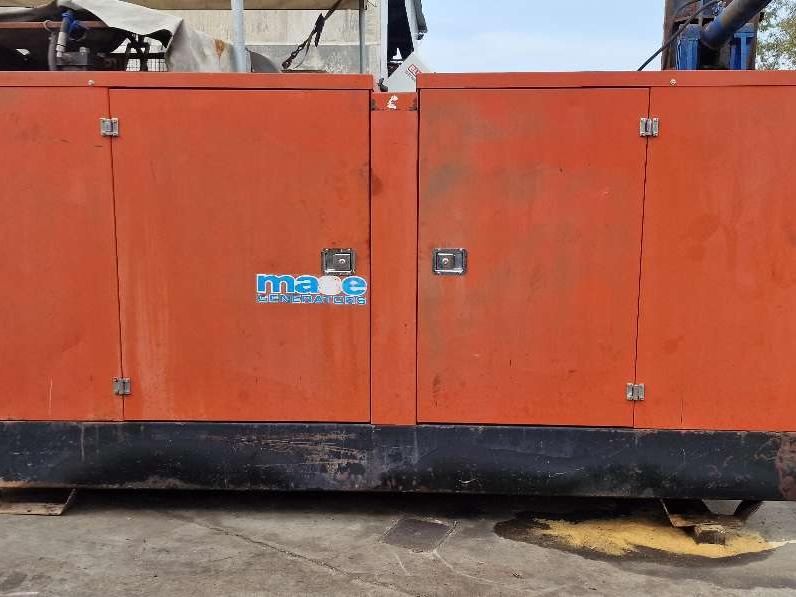 Iveco 125 KVA Foto 1