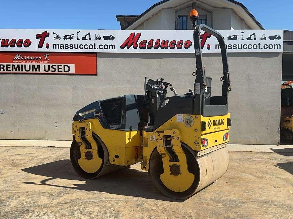 Bomag BW 135 AD-5 Foto 2