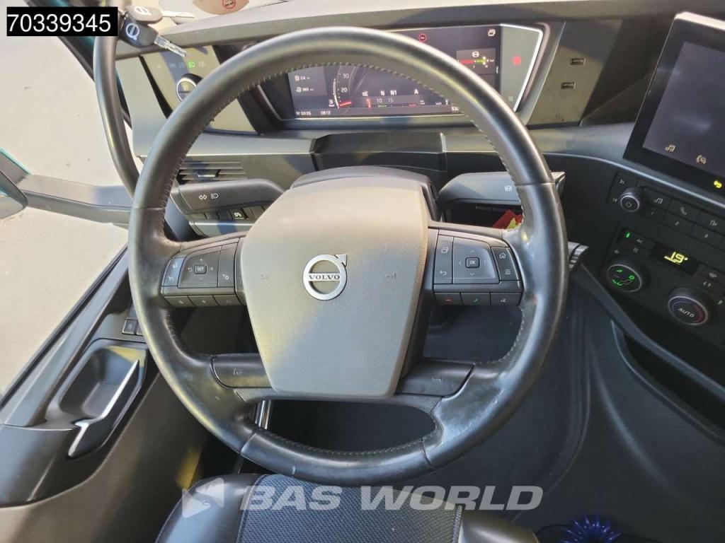 Volvo FH 460 4X2 ADR 2x Tanks Cruise Control Foto 21