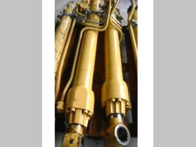 Cilndro de levantamiento para Caterpillar 315C vendida por PRV Ricambi Srl