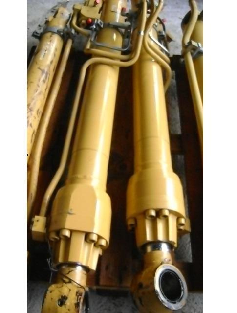 Cilndro de levantamiento para Caterpillar 315C Foto 1